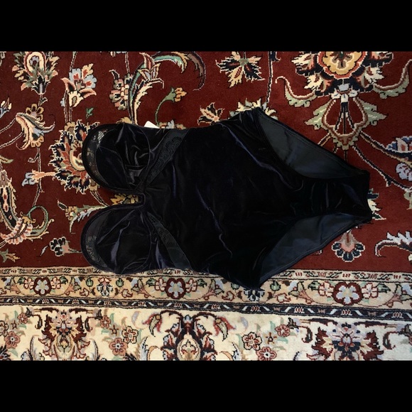 JETS SWIMWEAR - Picture 1 of 6